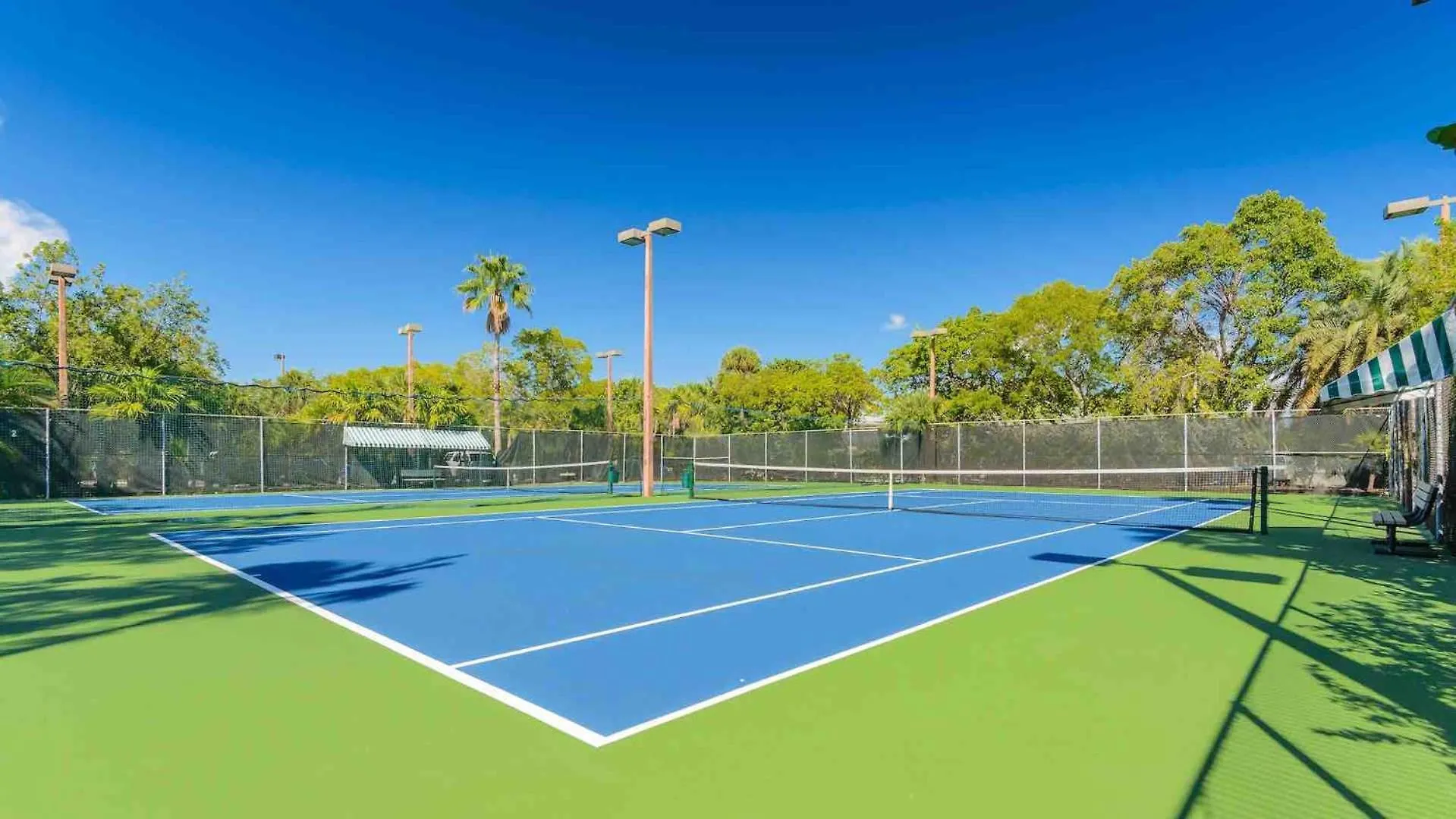 Apartment Neptunes Penthouse By Last Key Realty Key West