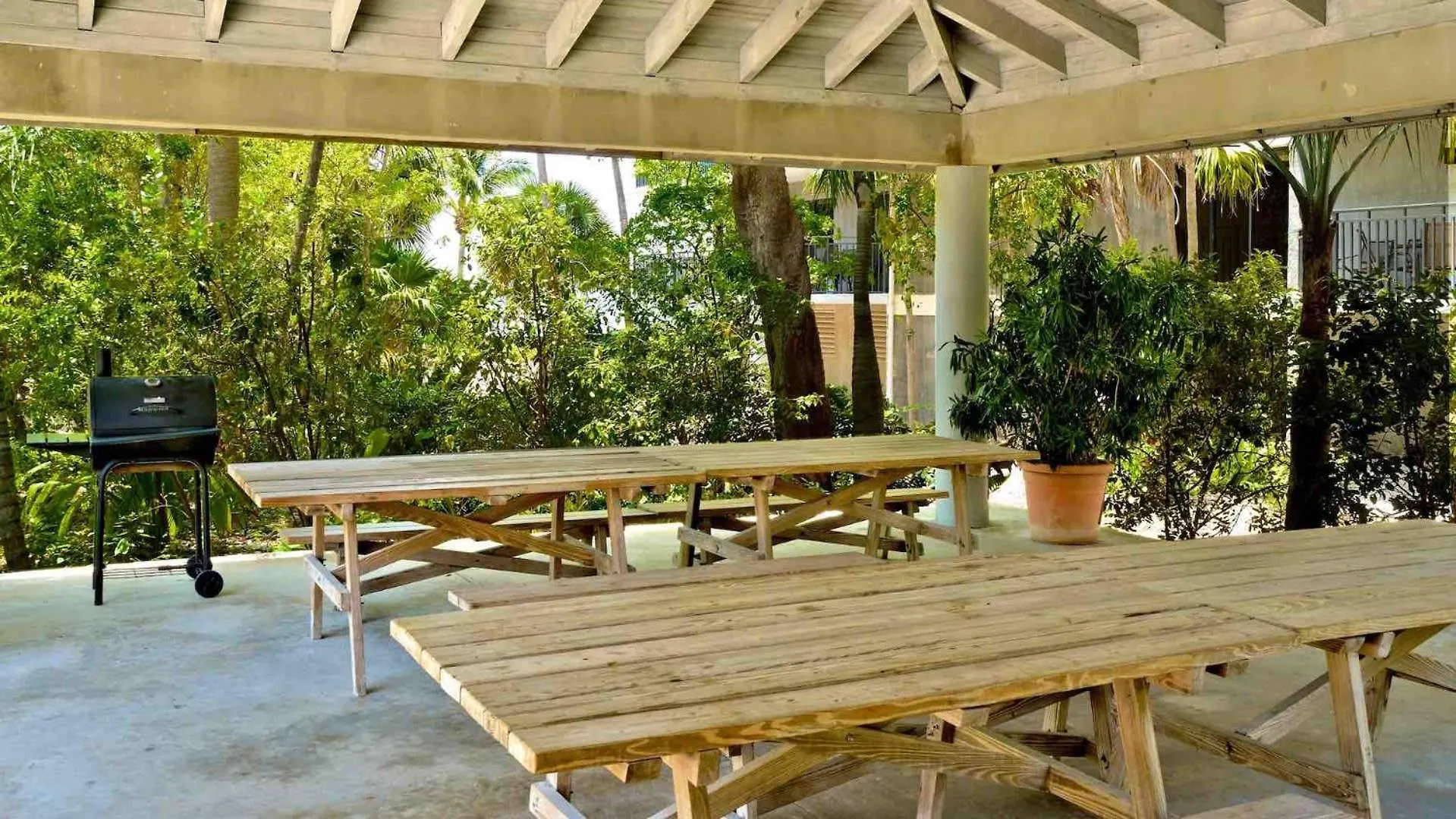 Apartment Neptunes Penthouse By Last Key Realty Key West